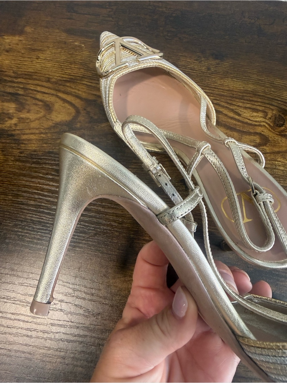 Valentino Metallic Gold and Pink Pointed Slingback Pumps with V Logo - Picture 6 of 8